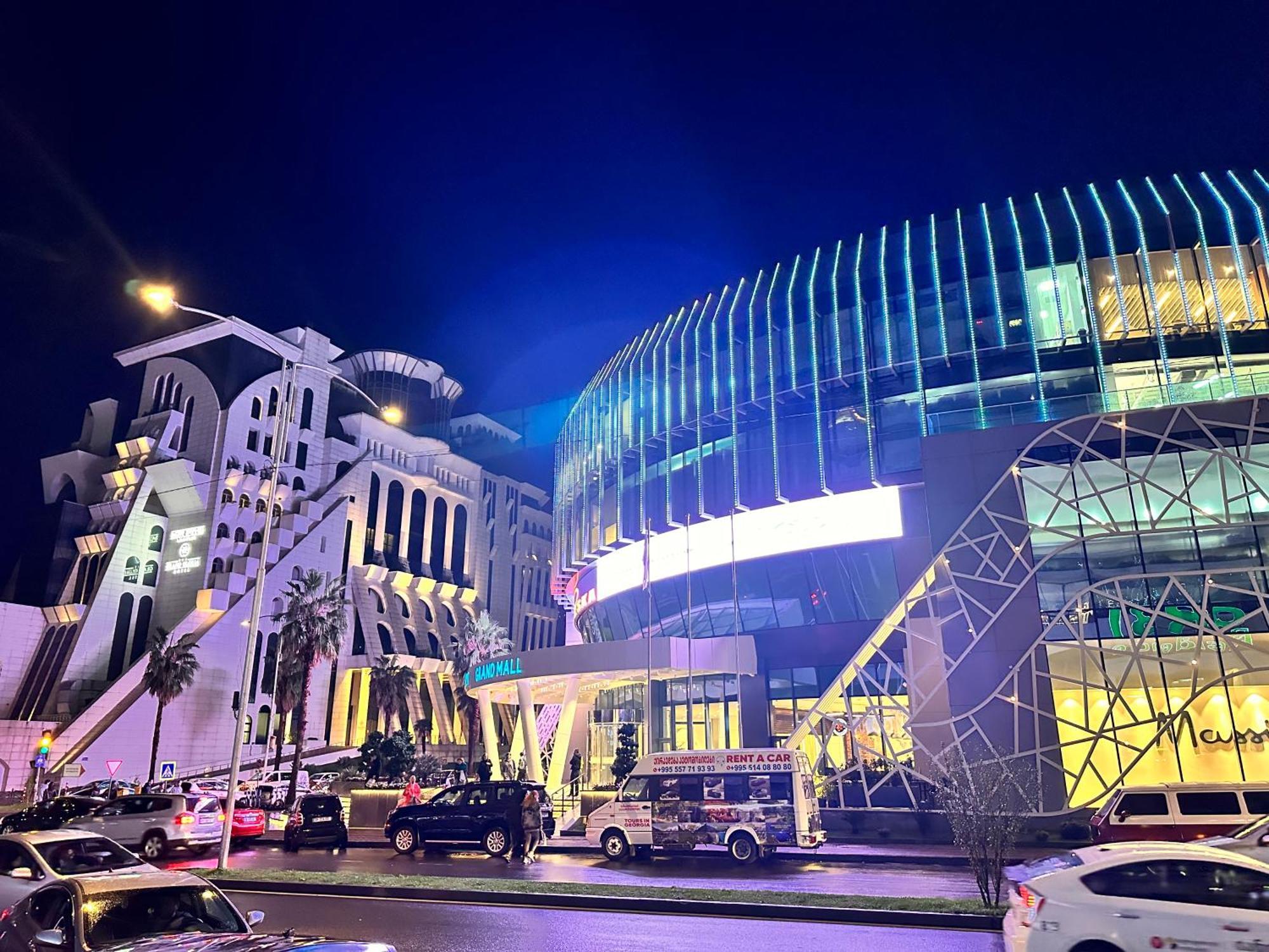 Batumi Orbi City Apart Hotel Exterior photo